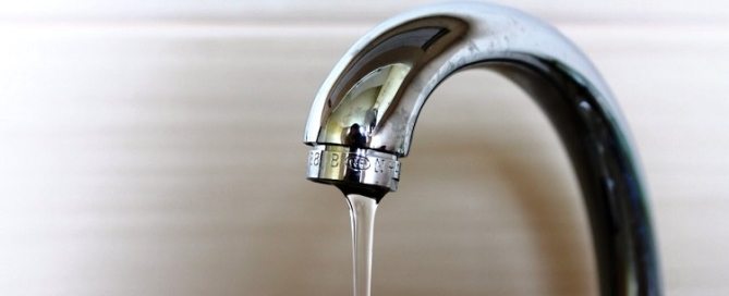 Comment nettoyer une conduite d'eau à la maison