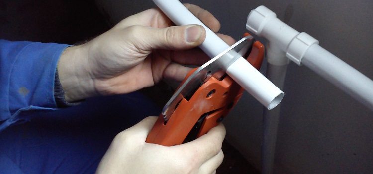 Ciseaux pour tuyaux en polypropylène - un outil simple et pratique ciseaux pour tuyaux en polypropylène