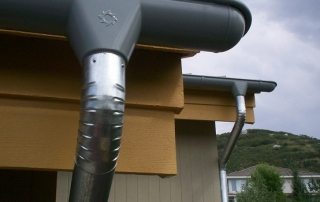 Gouttières galvanisées