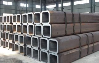 Tubes rectangulaires en acier GOST 8645 68