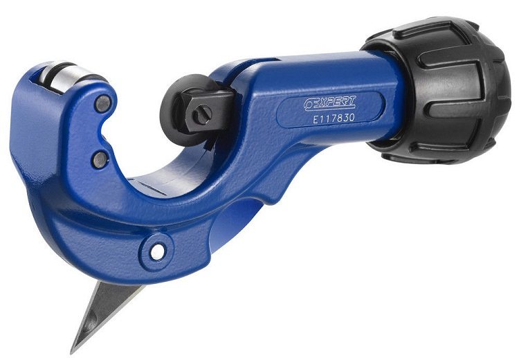 Les outils à main sont compacts truborez-dlya-stalnyh-trub-5