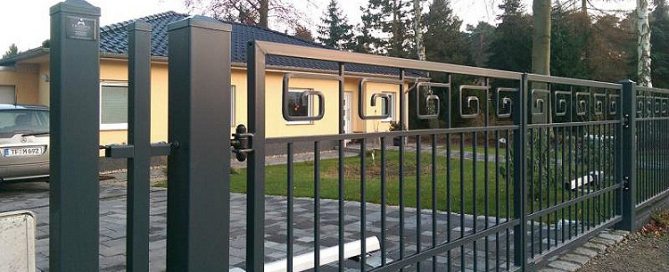 Porte de bricolage à partir d'un tube profilé