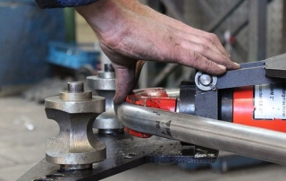 Cintreuse de tuyaux hydraulique