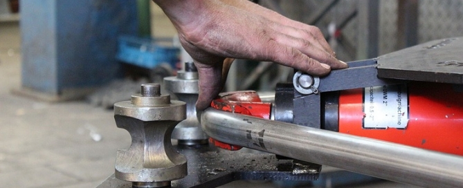 Cintreuse de tuyaux hydraulique