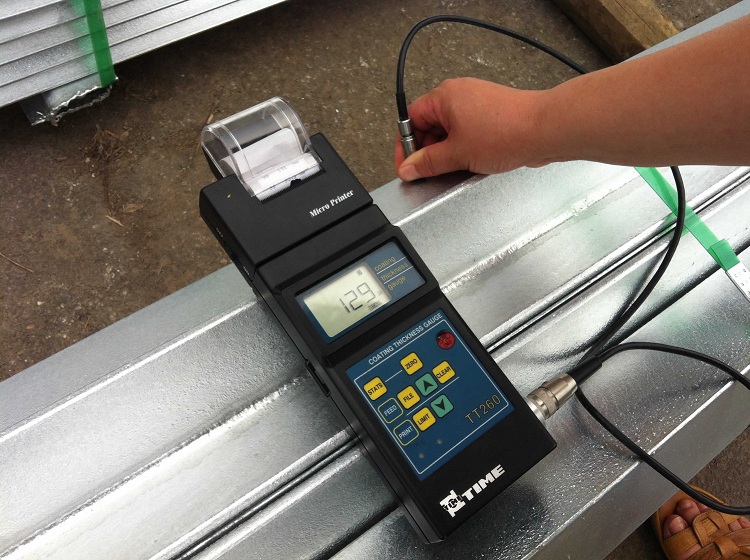 L'épaisseur de la couche de zinc affecte également le poids du tuyau Poids du tuyau galvanisé