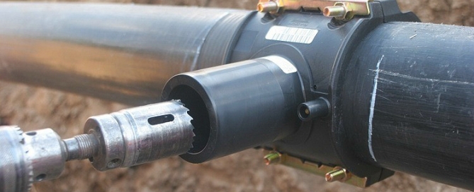 Selle sur un tuyau en acier