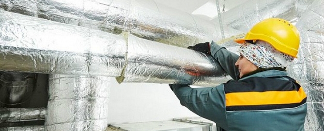 Réchauffeur pour tuyaux d'égout