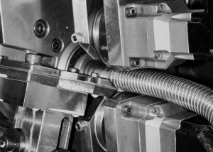 Tuyau métallique pour câble