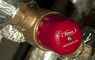 Mitigeur thermostatique à trois voies